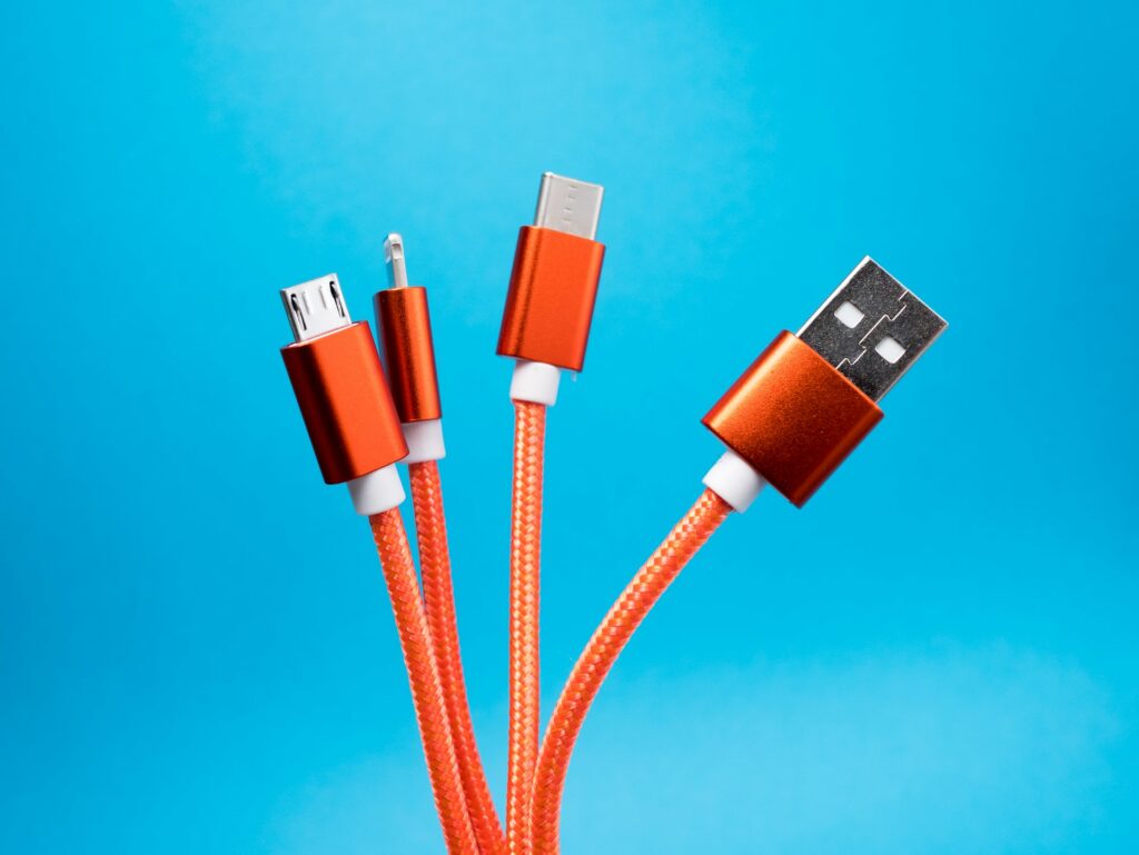 USB-C-Ladekabel im Vergleich: RAMPOW 240W, INIU 100W, UGREEN 60W